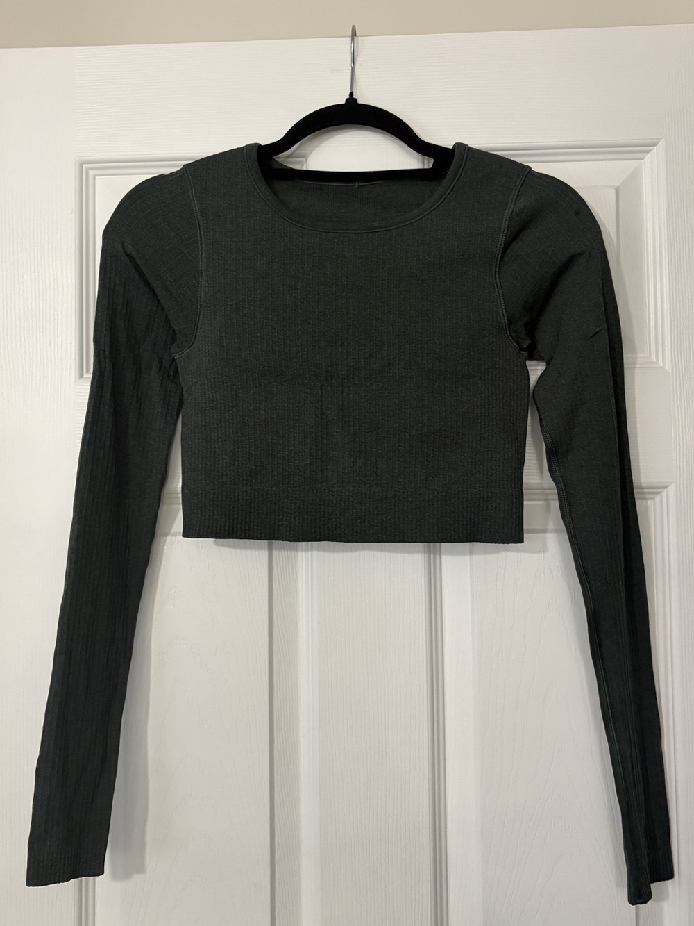 Lululemon Ebb to Street Long Sleeve Crop Shirt Smoked Spruce Sz 4